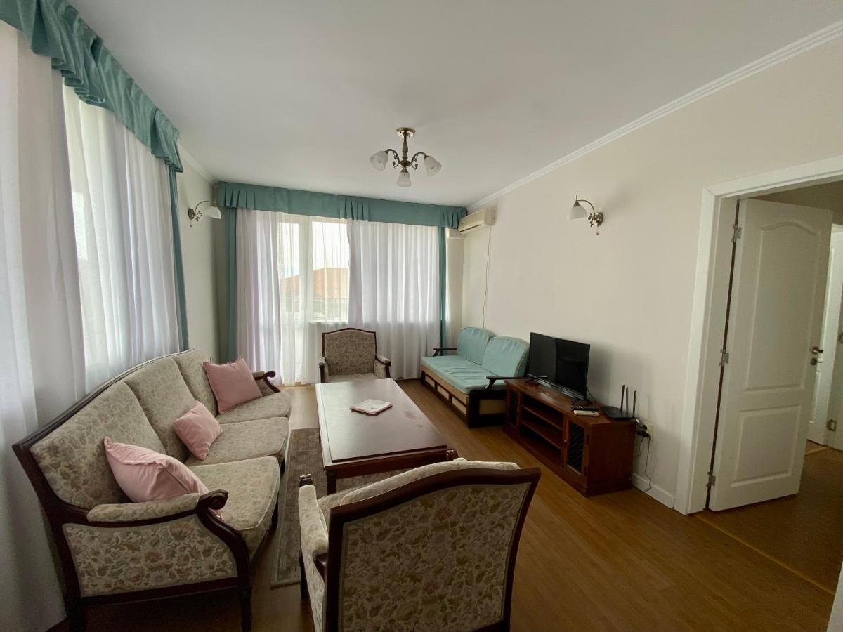 Wild Cherry Apartments Saints Constantine and Helena Bagian luar foto