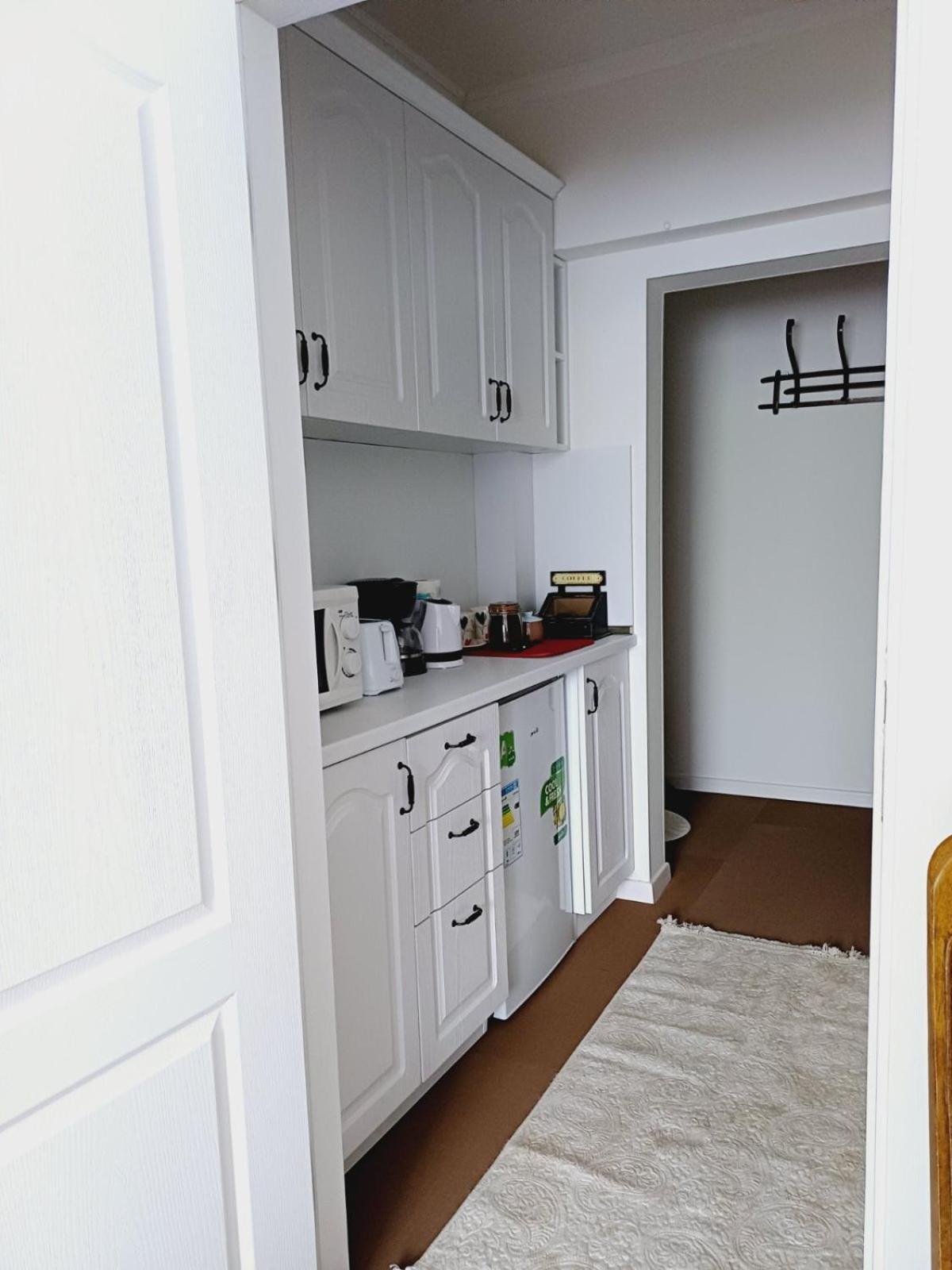 Wild Cherry Apartments Saints Constantine and Helena Bagian luar foto